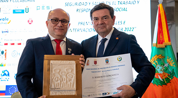 ANEST e seu presidente Benvenuto Gonçalves recebem prêmios internacionais na Espanha